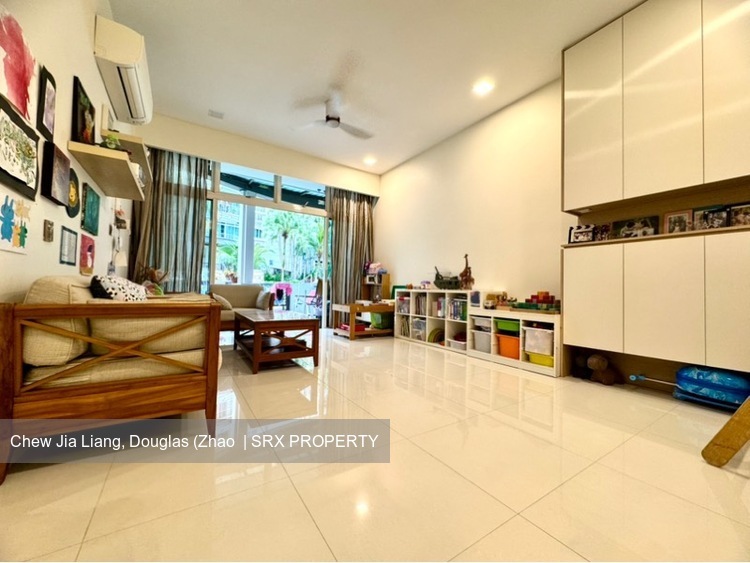 Hillington Green (D23), Condominium #490197041